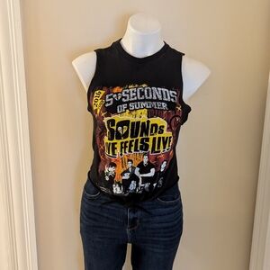 5 Seconds of Summer 2016 concert tie tank size S